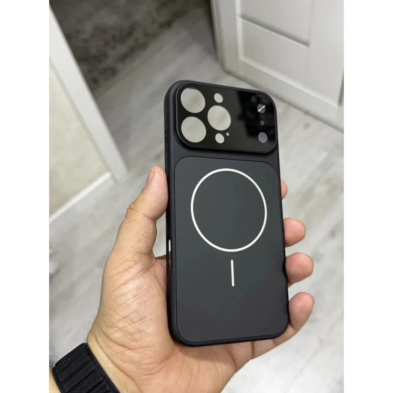 Poly Carbonate 17 Series Concept Case for- iPhone - Image 4